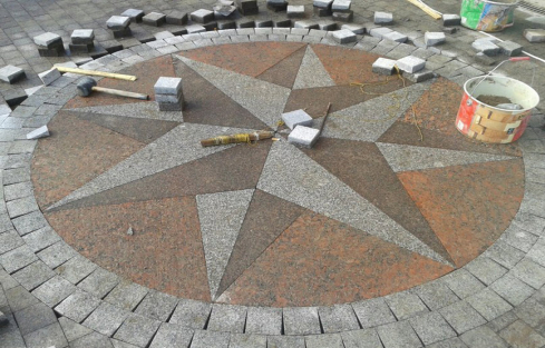 Фото уложенной гранитной брусчатки 14